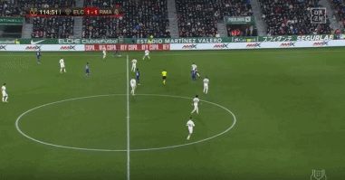 CBA赛季比赛精彩瞬间回顾